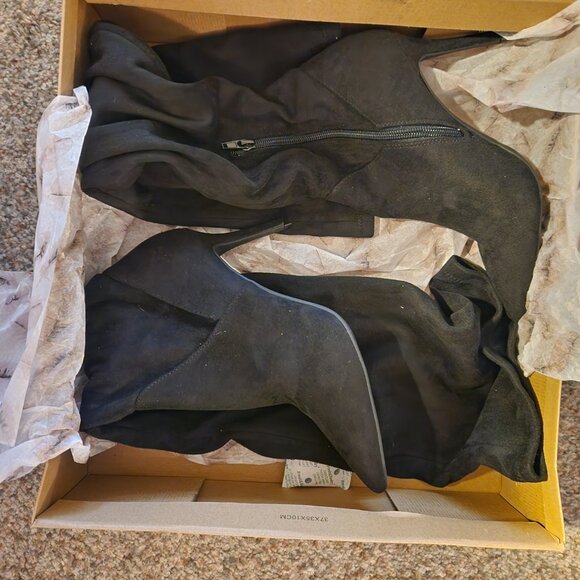 Jessica Simpson Black "Abrine" Microsuede Over the knee boots. NIB. Size 7 - Picture 5 of 10